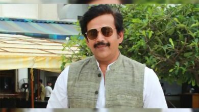 BJP MP Ravi Kishan duped of money, files police complaint