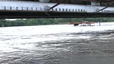 Delhi: Raging Yamuna floods low-lying areas; hundreds evacuated