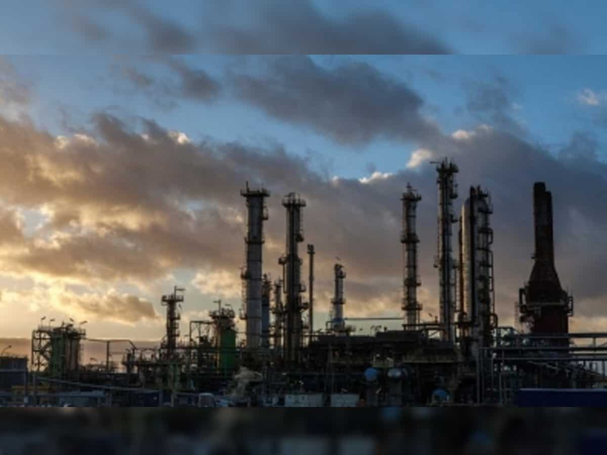 Largest refinery in France shut over strike