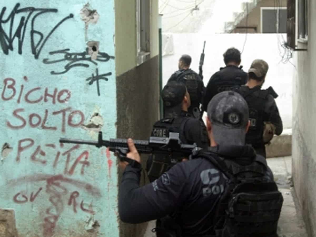 5 killed in Rio favela shootout