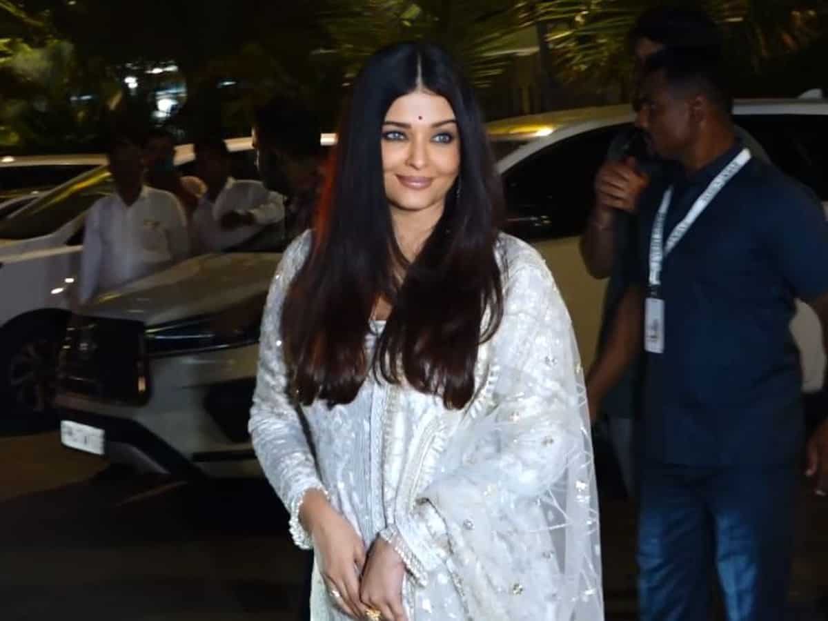 Ponniyin Selvan: Aishwarya Rai Bachchan slays sparkling white anarkali suit