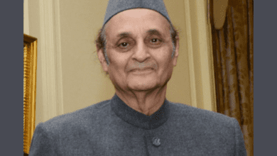 Very few Kashmiri Pandits returning to Valley due to sense of fear, apprehension: Karan Singh