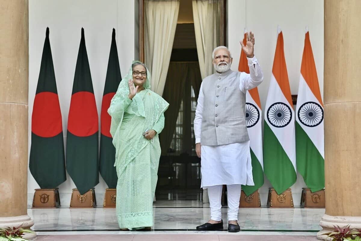 India, Bangladesh ink first water sharing pact in 25 years; Hasina flags Teesta