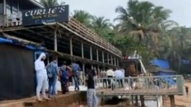 Large portion of Curlies night club in Goa bulldozed (Ld)
