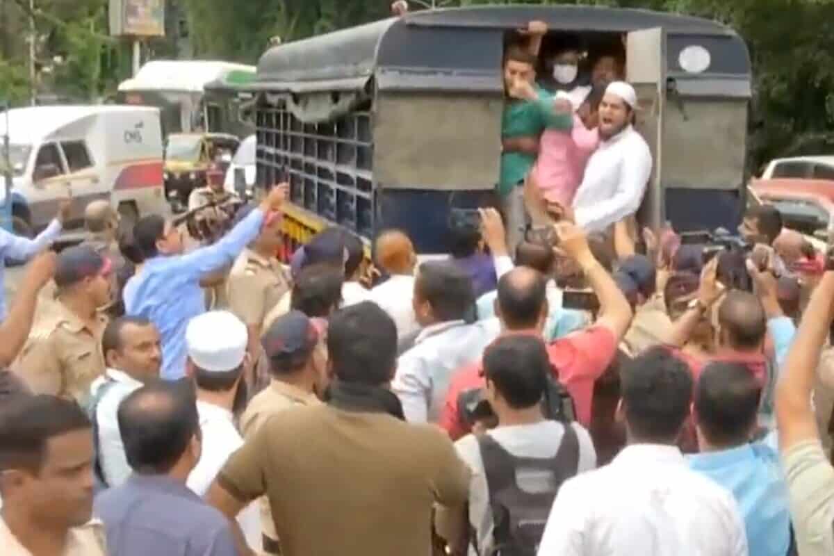 Pune: Video shows 'Pakistan Zindabad' slogan being raised during PFI protest