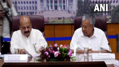 Kerala CM meets Bommai, discusses border development issues