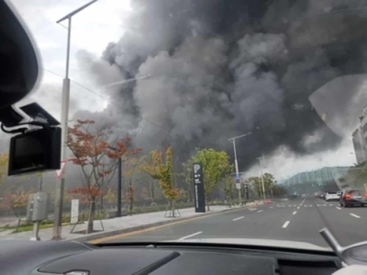 7 dead in South Korea outlet mall fire