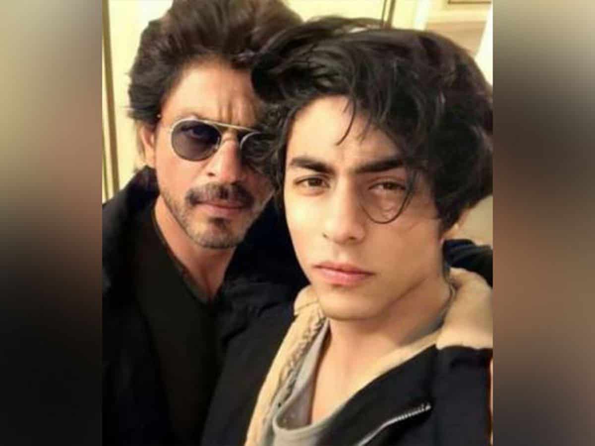 SRK, son Aryan celebrate victory of their team Trinbago Knight Riders