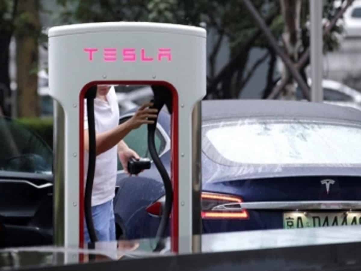 Tesla installs record 4K EV supercharger stations globally