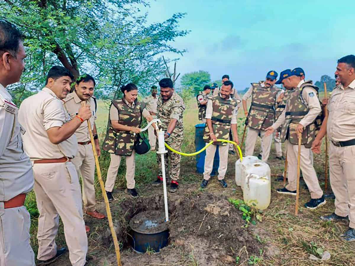 MP: Hand pump spews out liquor as police seize underground drums in Guna district