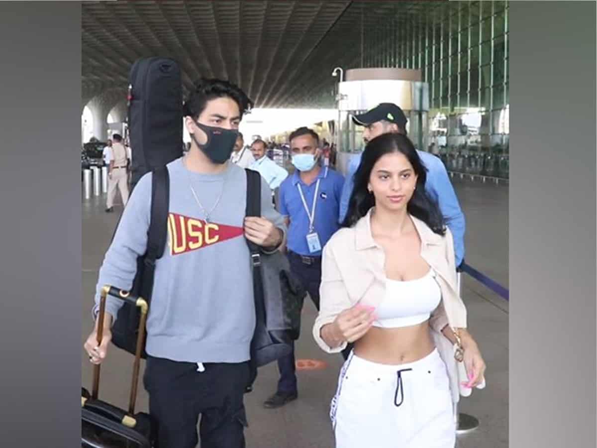 Siblings Aryan Khan, Suhana Khan in Dubai for vacation?