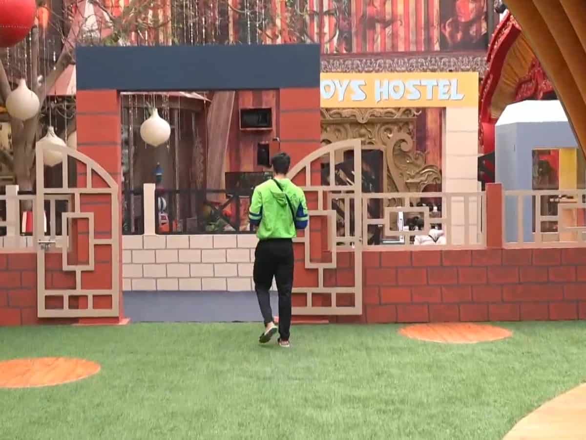 Bigg Boss 16 house turns into girls, boys hostel [Video]