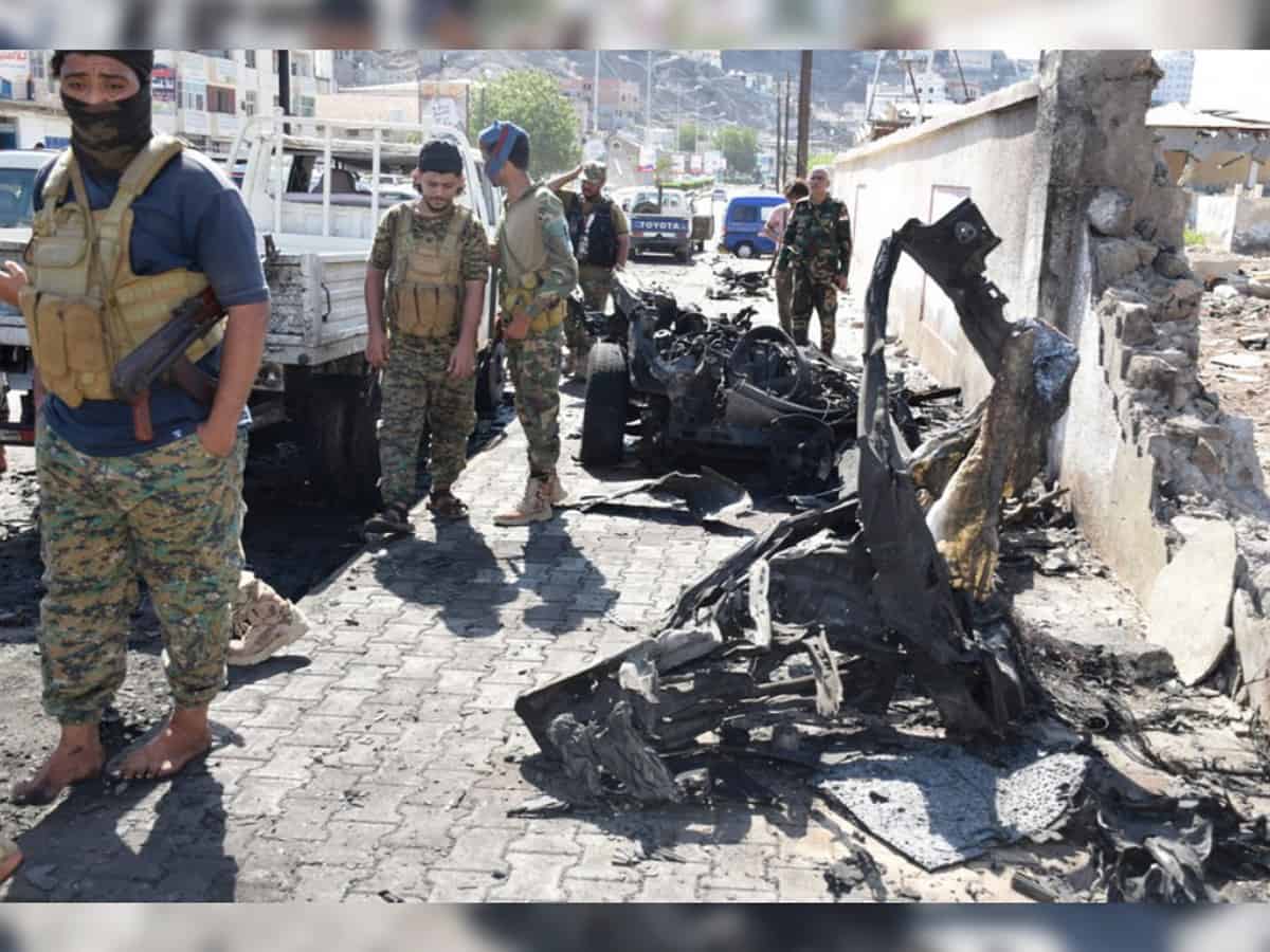 Roadside bomb blast kills 2 pro-govt soldiers in Yemen's Abyan