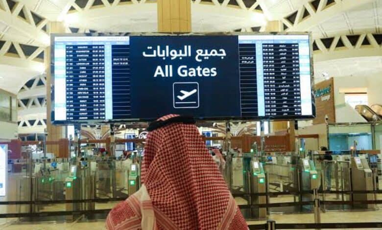 Saudi Arabia considers sale of alcohol to transit passengers at specific airports