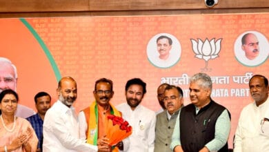 Former TRS MP Narsiah Goud joins BJP