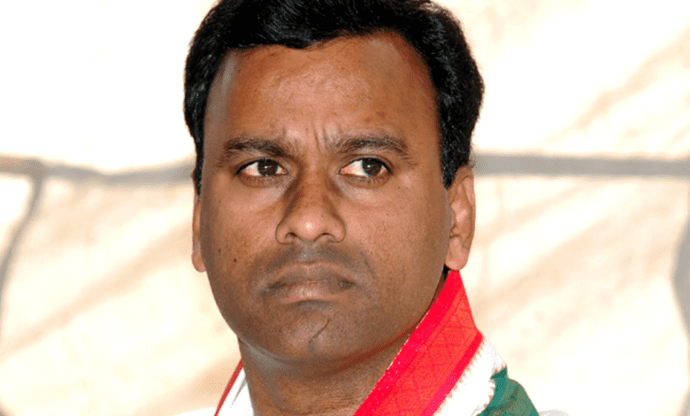 Telangana: Raj Gopal Reddy resigns from BJP, to rejoin Congress