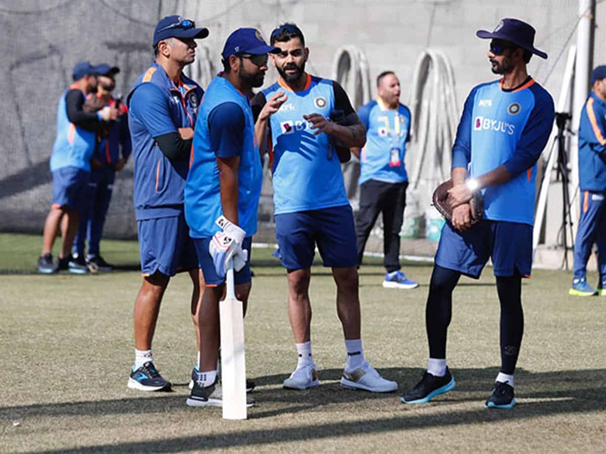 T20 WC: Kohli, Rohit, Rahul sweat it out at nets in SCG