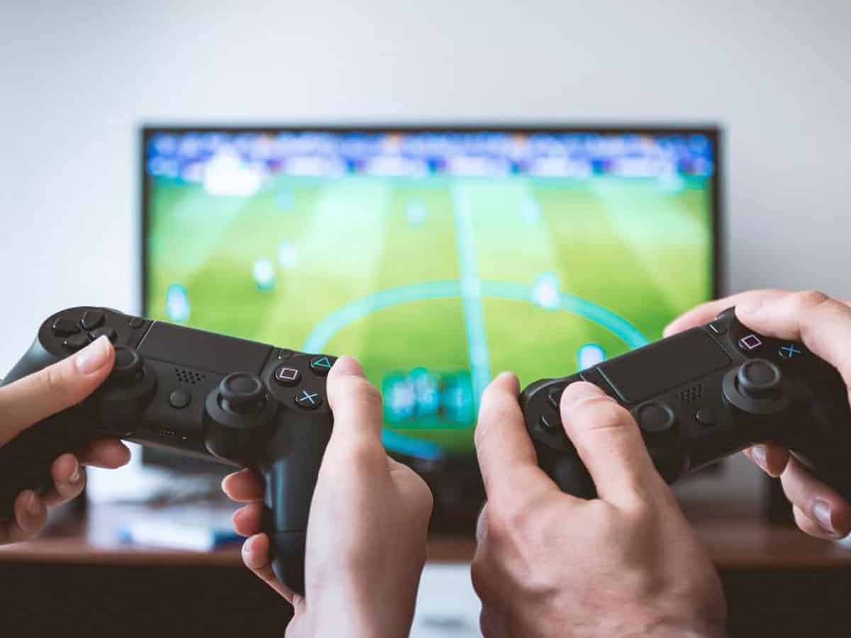 Video games may trigger lethal heart problems in some children: Study
