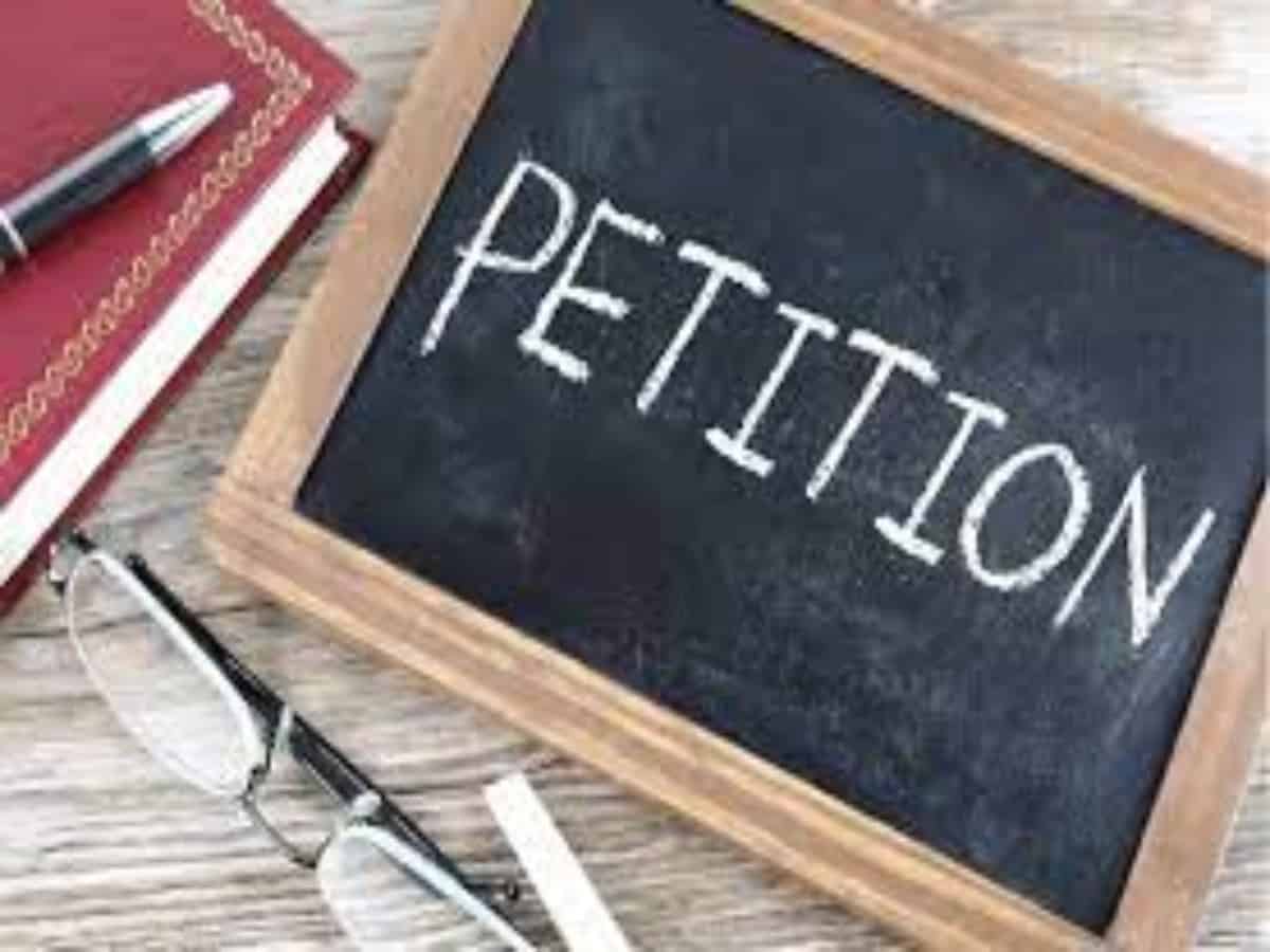 Telangana: Govt doctors file writ against ban on their private practice