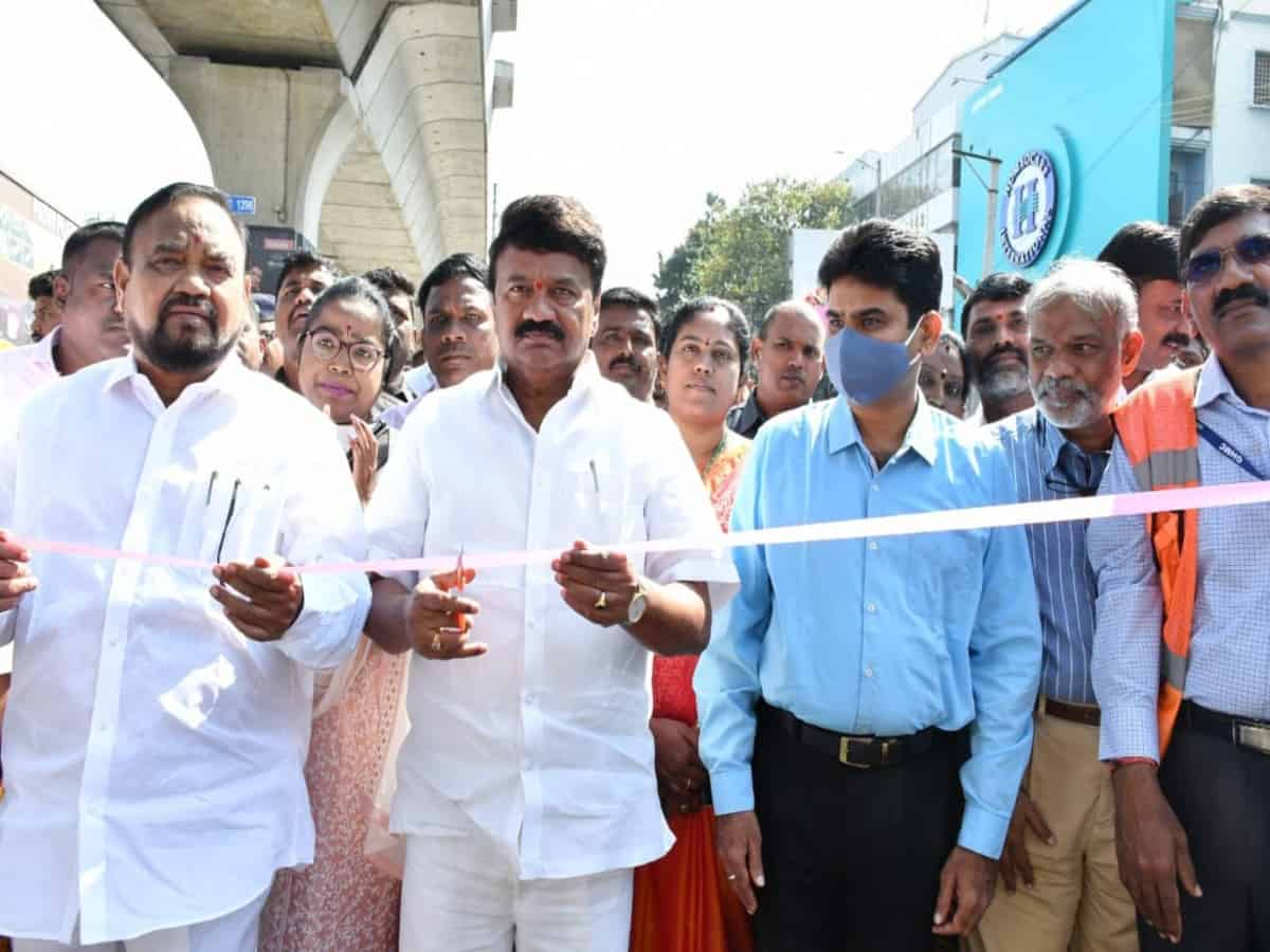 Hyderabad: Srinivas Yadav inaugurates bridge over Picket Nala, commuters relieved