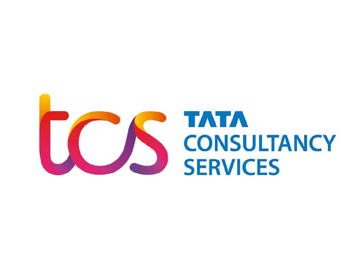 TCS Q2 net up 8.4 pc to Rs 10,431 cr; flags challenging environment
