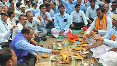 Odisha: Agitating teachers suspend stir till Dec 20 after govt forms committee