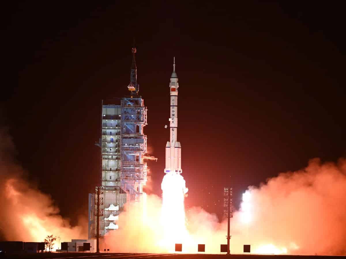 China successfully launches three astronauts for its space station