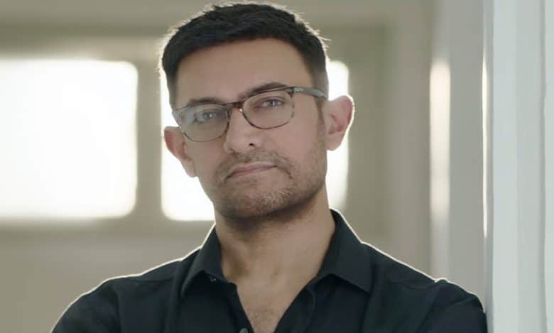 Aamir khan looks dapper at his daughter Ira Khan's engagement