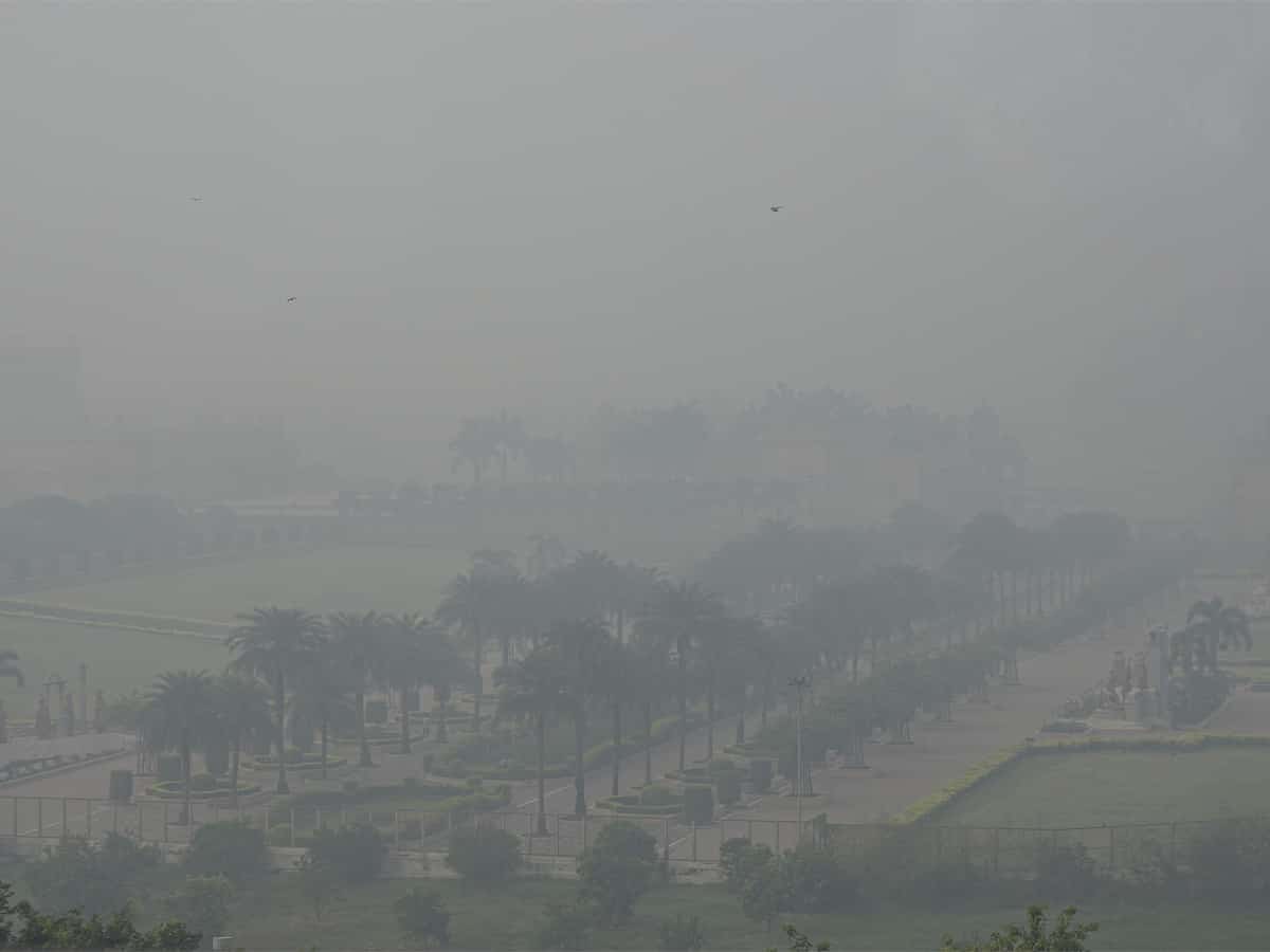 Weather: Air pollution in Delhi