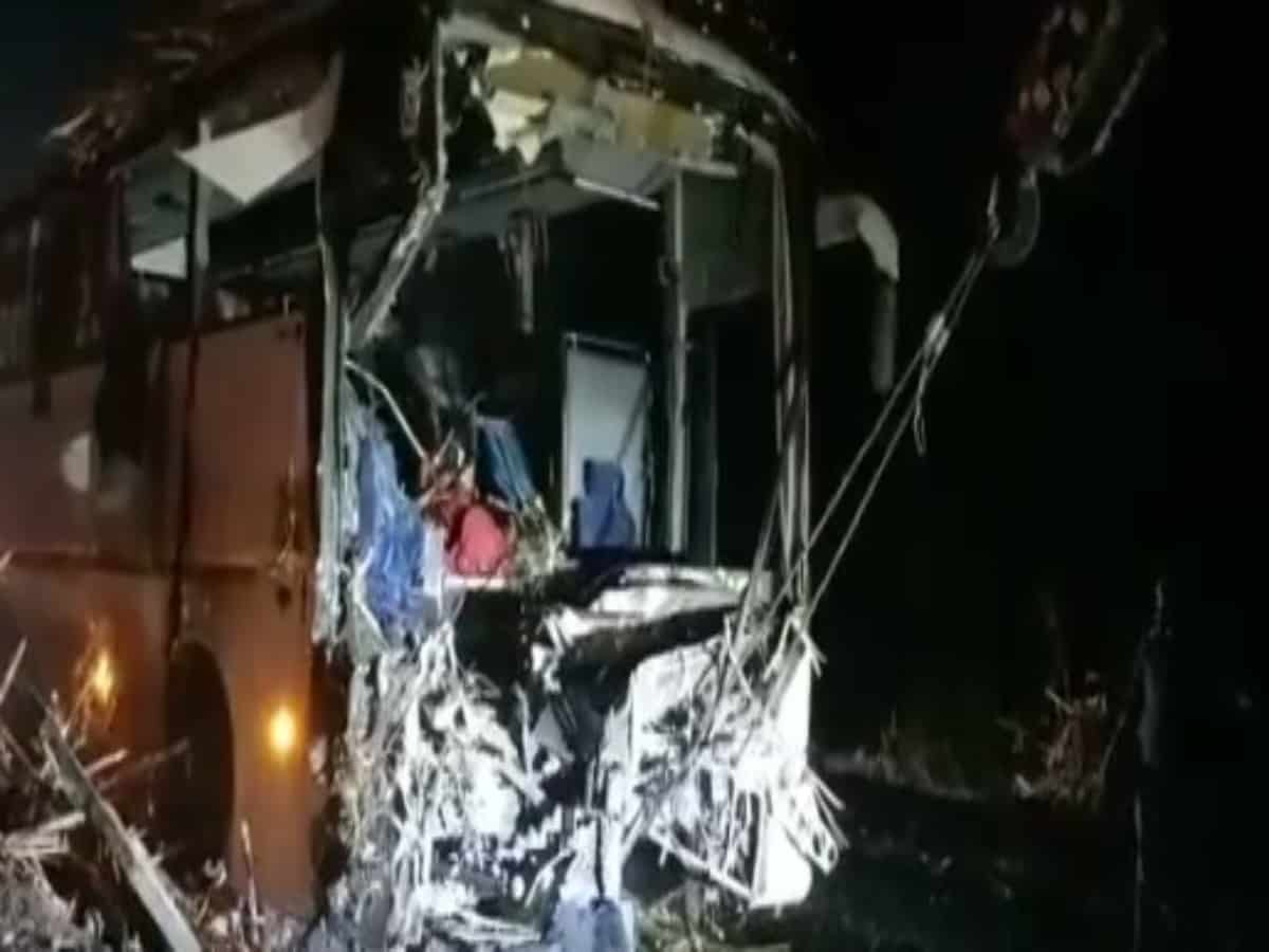 3 killed as bus rams into tractor in Telangana