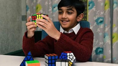 11-yr-old Muslim boy from UK beats Einstein, Hawking in IQ test