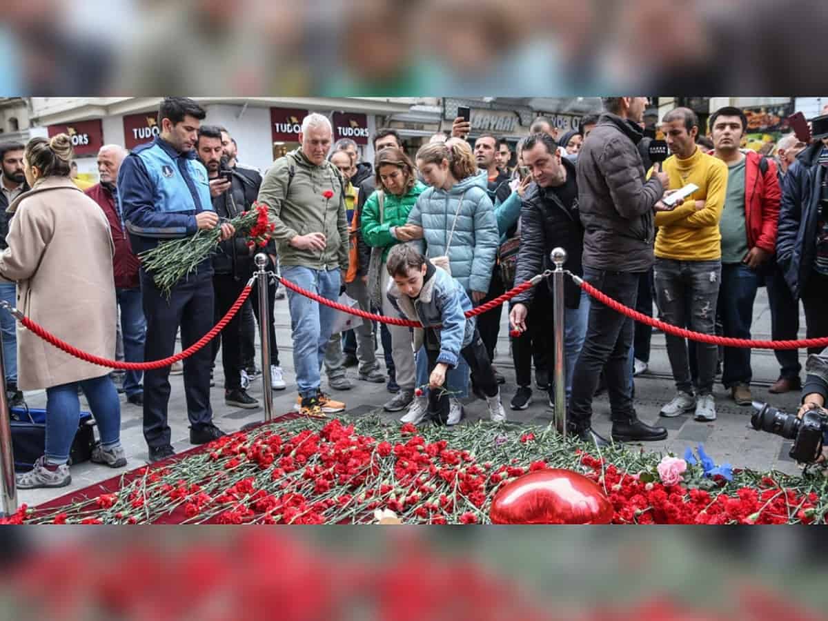 Istanbul bomb site: Istiklal Street decorated with 1,200 Turkish flags, flower beds in honor of victims