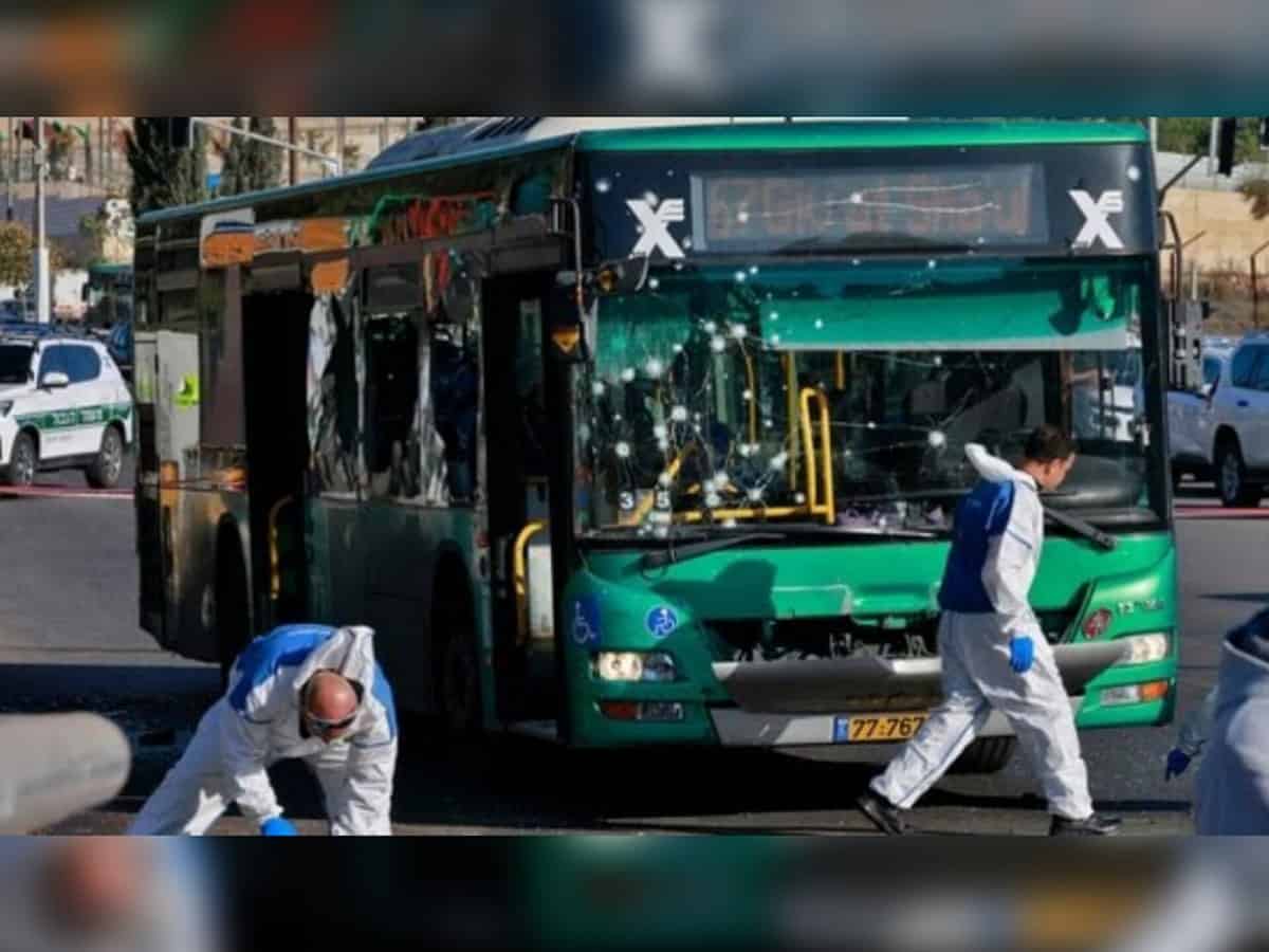 1 killed, 18 injured in twin blasts in Jerusalem
