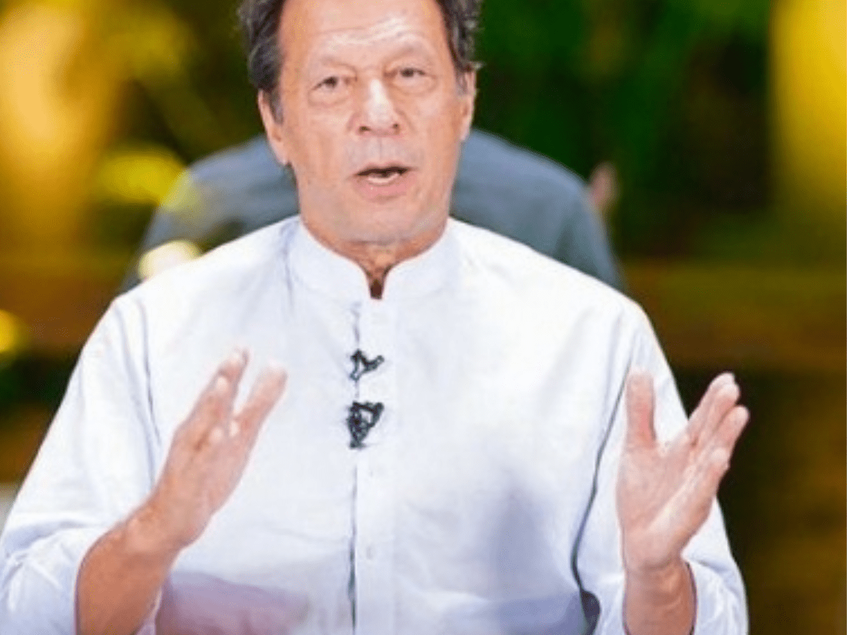 ISI be used to check corruption: Imran Khan