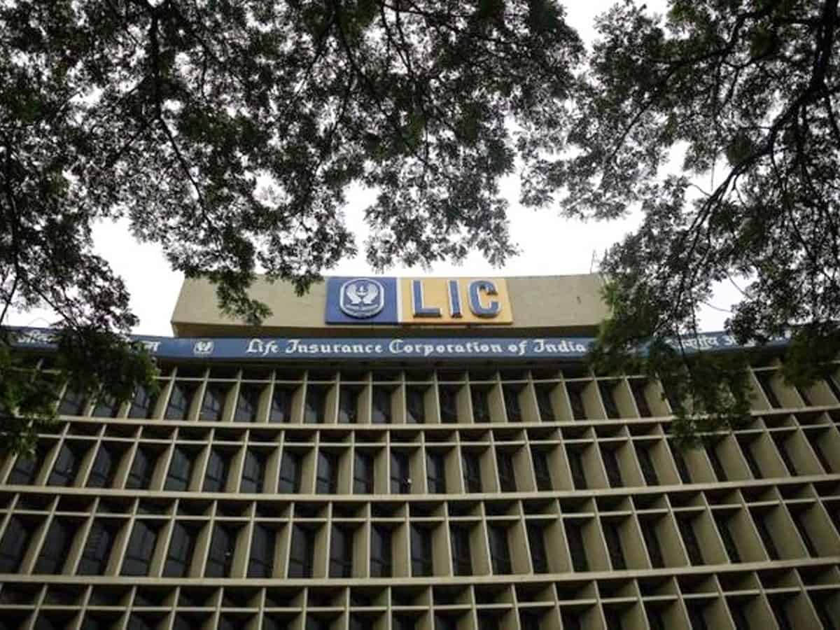 LIC's sale of RCAP debt to ACRE upsets lenders and lenders