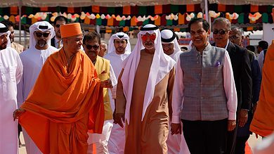 Shaikh Abdullah Zayed received BAPS Mandir Bhramaviharidas