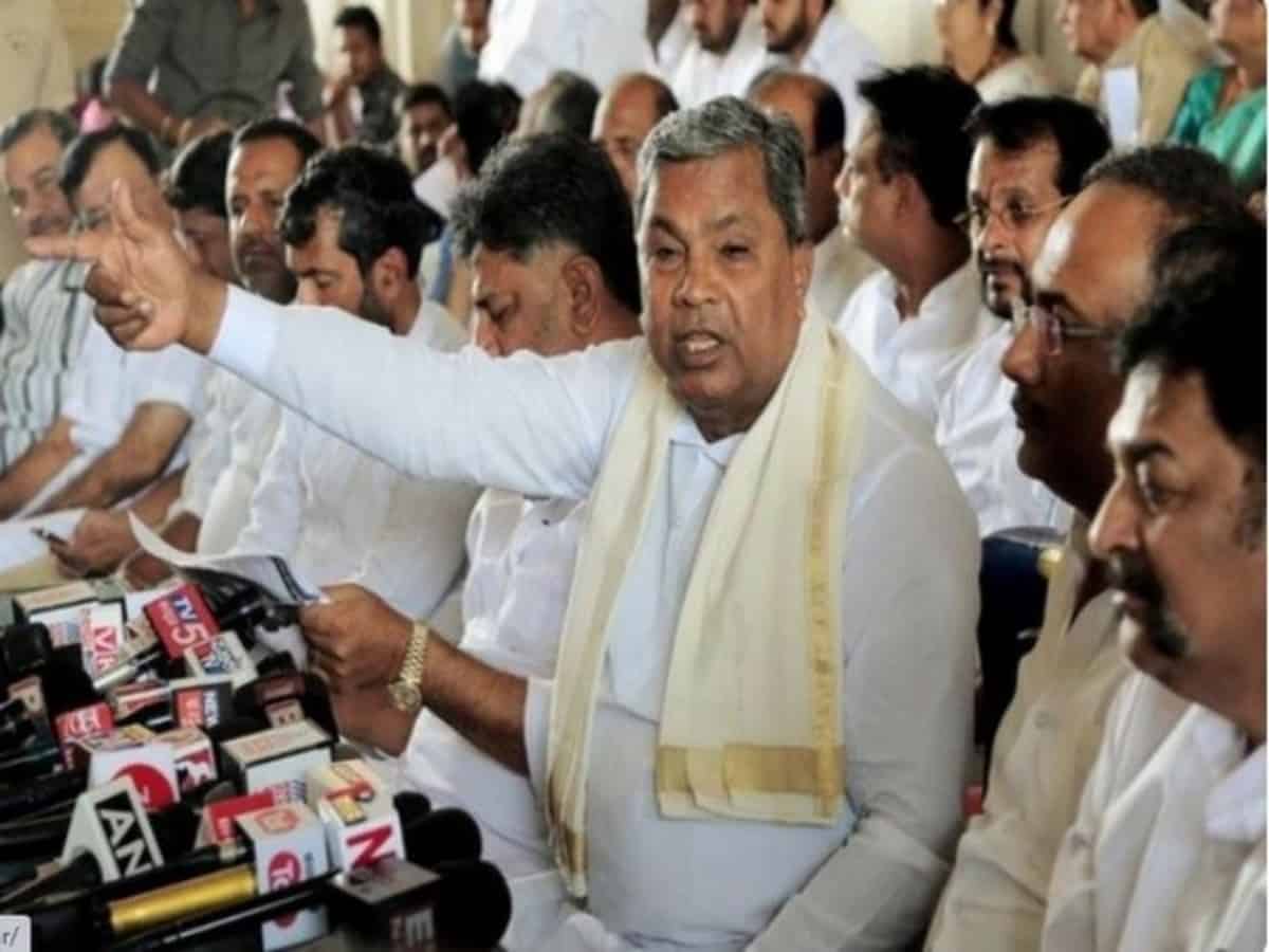 Karnataka: Siddaramaiah levels corruption charges against BJP Govt