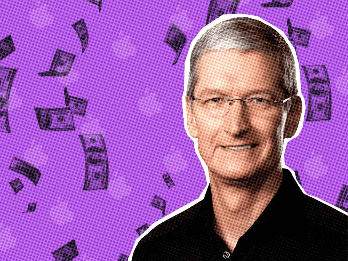 Tim Cook takes a hefty $35 mn pay cut amid rough global market