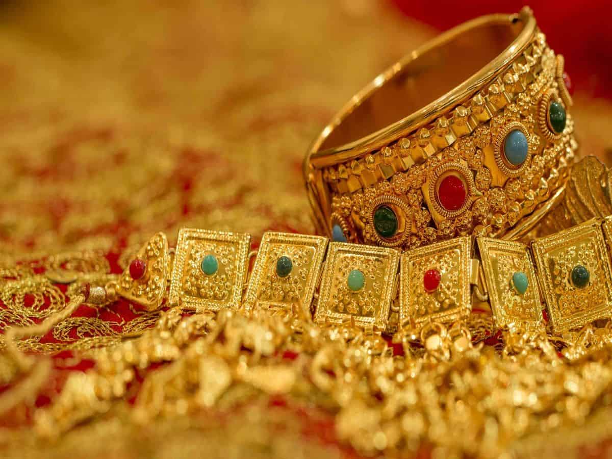 gold jewellery