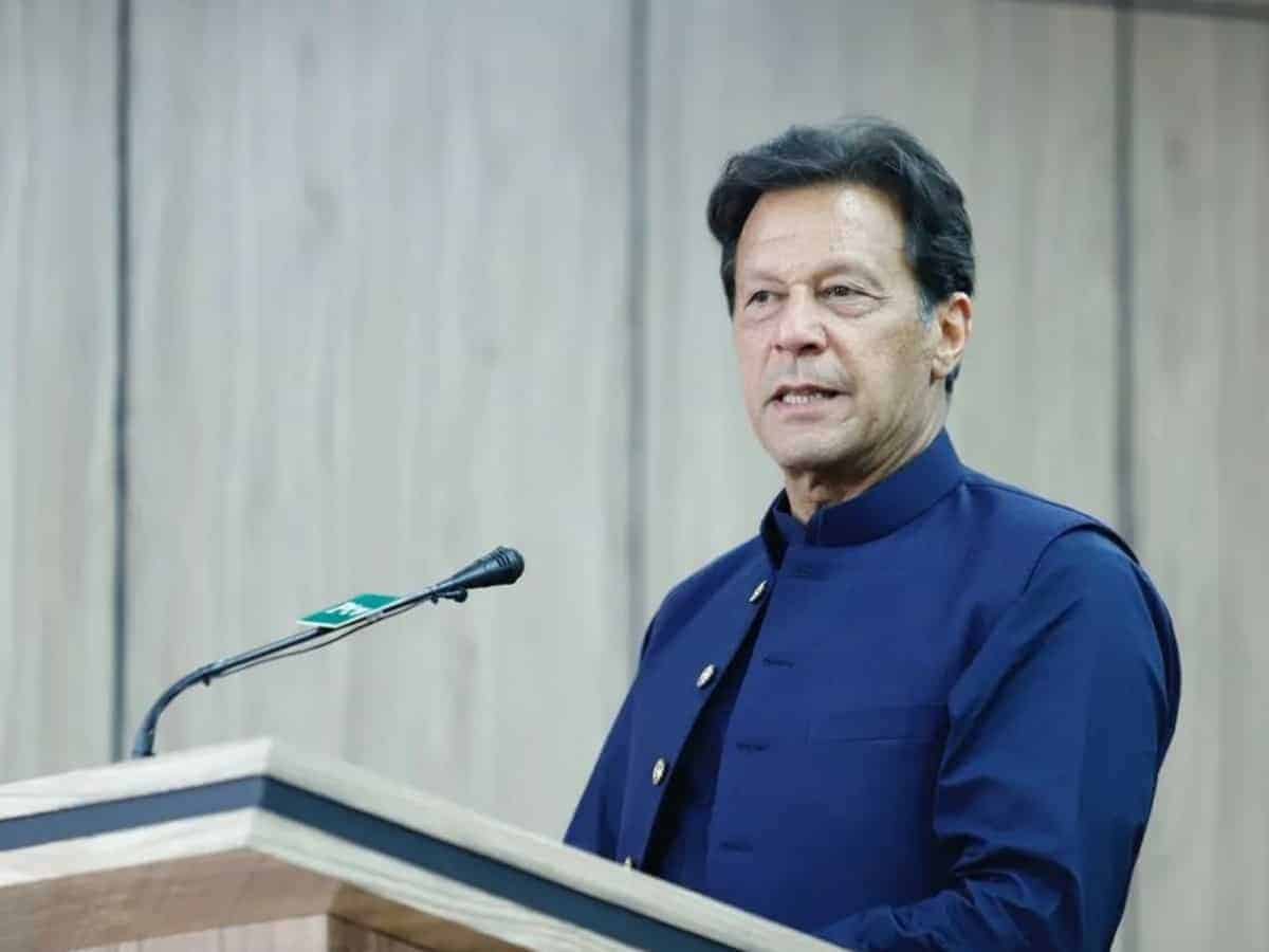 Imran Khan says FIR on his assassination attempt 'farcical'