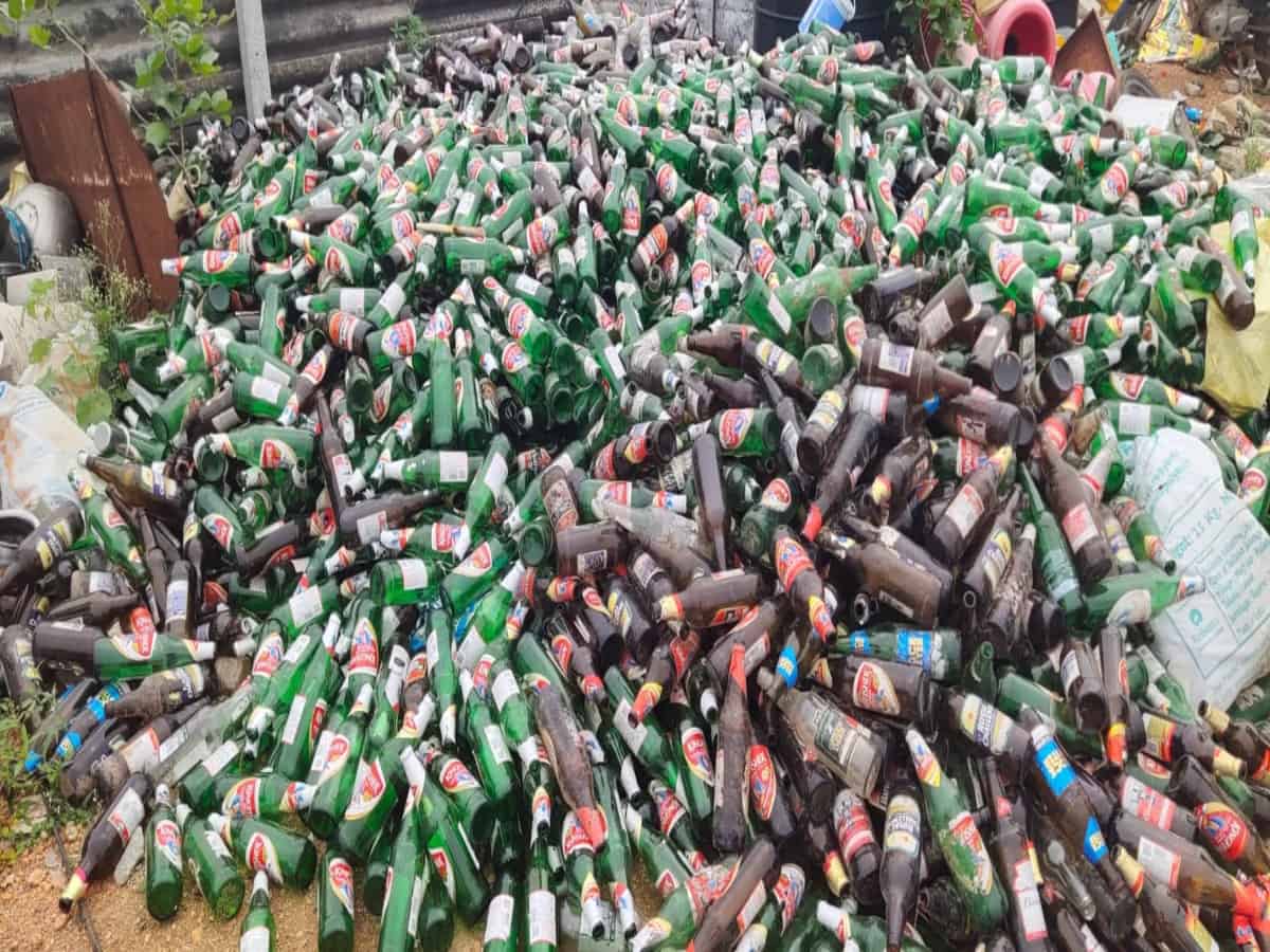 Telangana: Recycled liquor bottles in Munugode resonate the internet