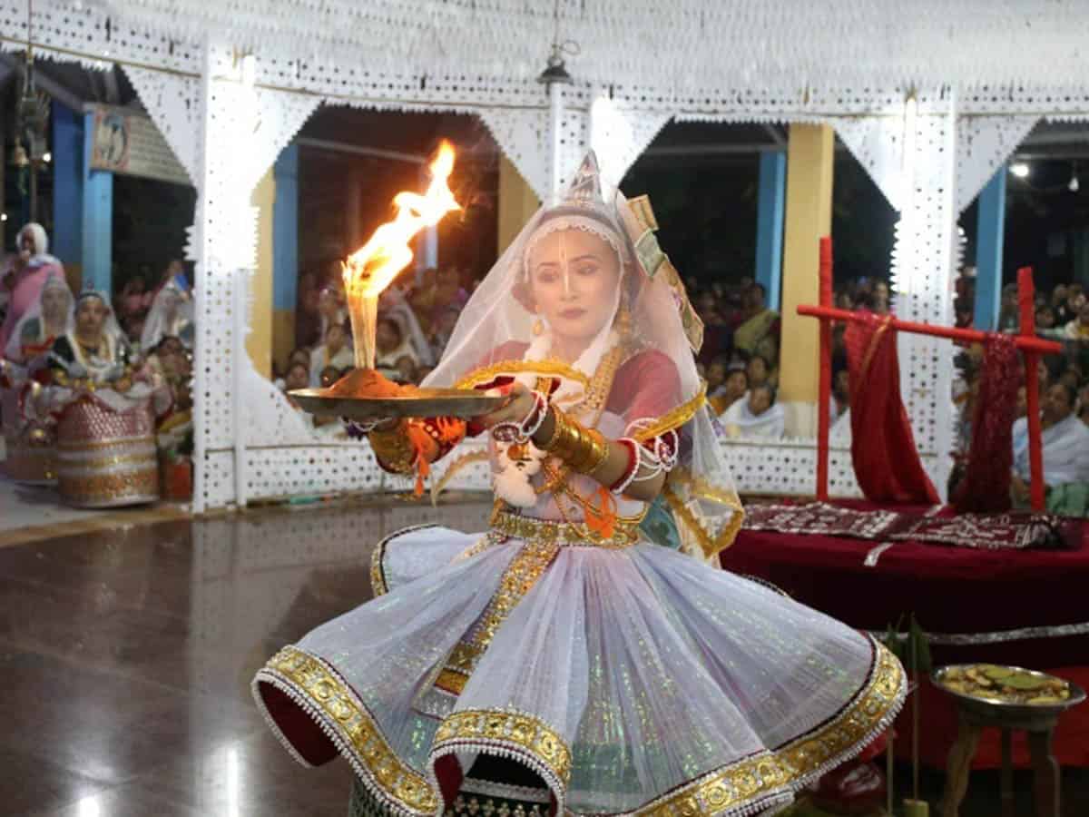 Photos: Devotees gather across country to celebrate Kartik Purnima
