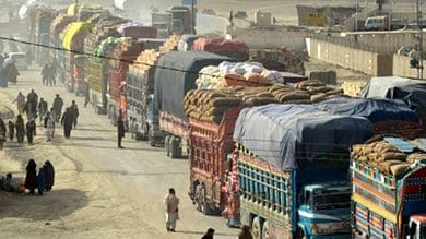 Pakistan-Afghan border closed as tensions run high