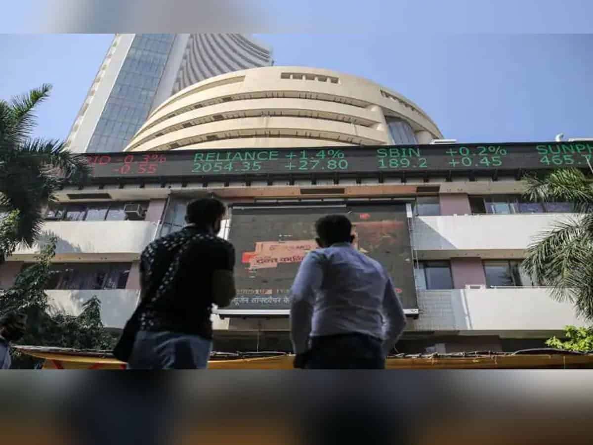 Markets flare up, Sensex crosses 62,000 mark