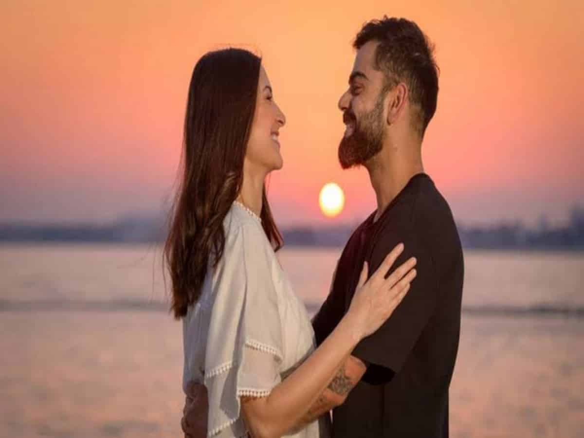 Virat Kohli, Anushka Sharma enjoy last sunrise of 2022