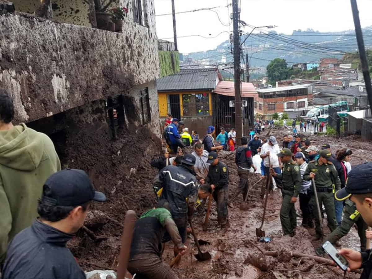 33 killed in Colombia landslide