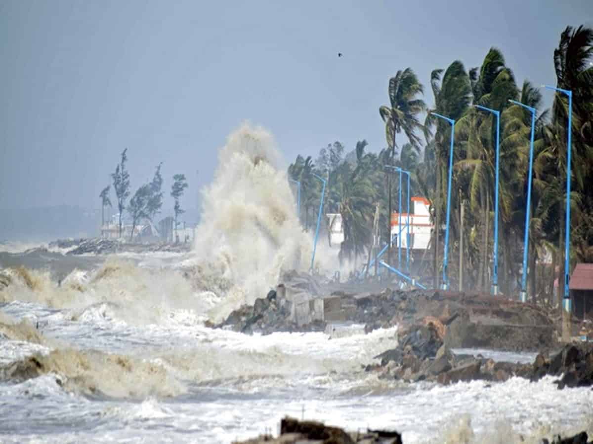 Cyclone effect: TN fishermen seek immediate compensation for damages