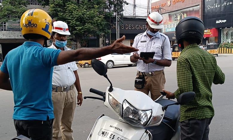 Hyderabad traffic police to conduct special drive against wrong side driving