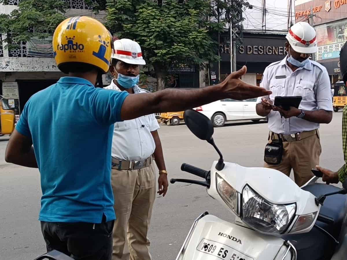 Hyderabad traffic police to conduct special drive against wrong side driving