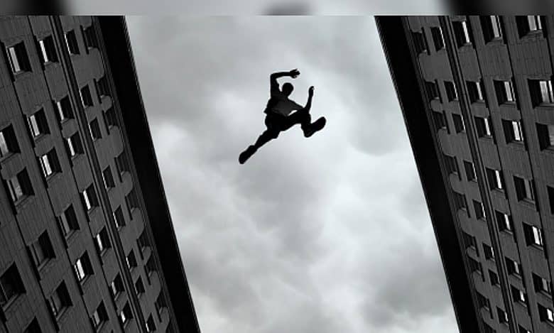Karnataka: 19-year-old student jumps to death in Manipal